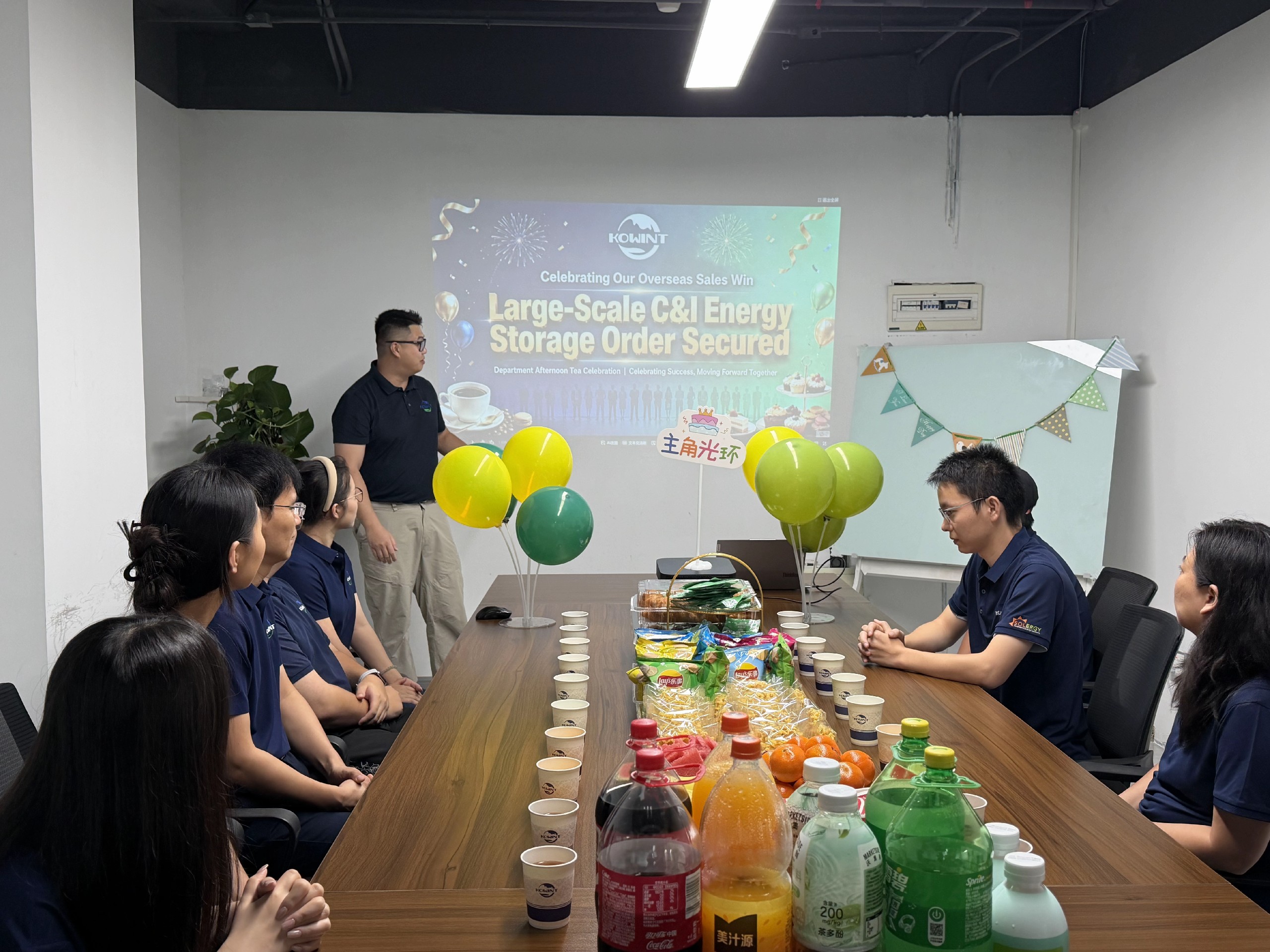 Kowint Energy team celebrates the successful milestone Kowint Energy team celebrates the successful milestone of an 8 MWh Commercial & Industrial energy storage project.
